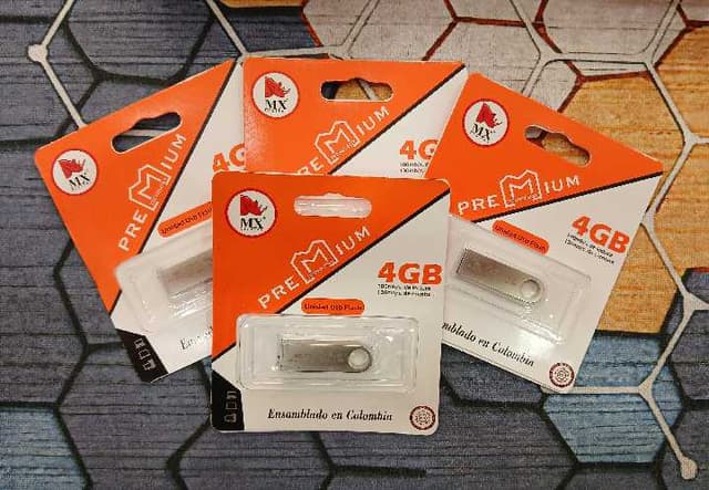 Memoria Premium USB 4GB